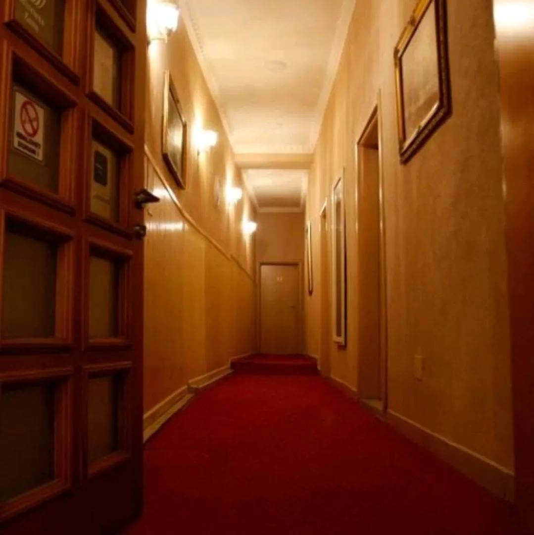 Center Elite Tirana Hotel