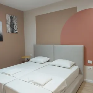 Center Cozy Nest Affittacamere